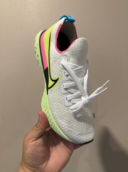 Nike React